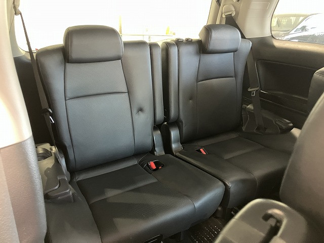 トヨタ アルファードハイブリッド 2.4 SR Cパッケージ 4WDの中古車
