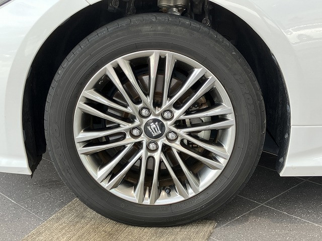 トヨタ クラウンハイブリッド ハイブリッド 2.5 Sの中古車