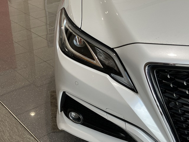 トヨタ クラウンハイブリッド ハイブリッド 2.5 Sの中古車