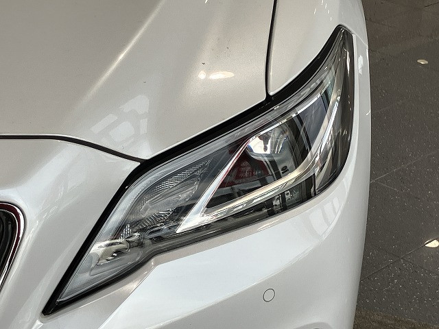 トヨタ クラウンハイブリッド ハイブリッド 2.5 Sの中古車