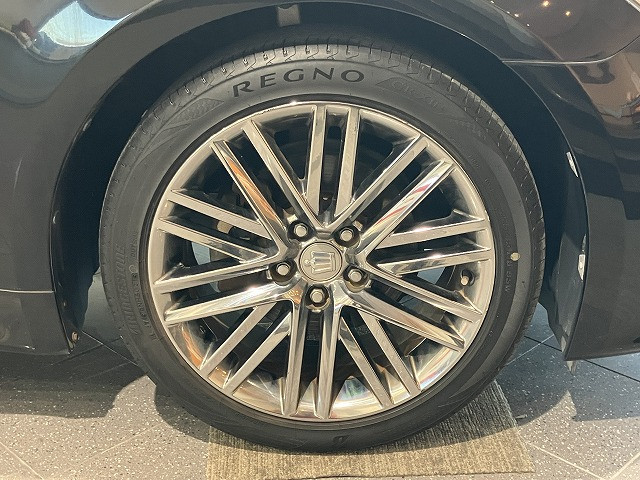 トヨタ クラウンアスリートハイブリッド ハイブリッド 2.5 Sの中古車
