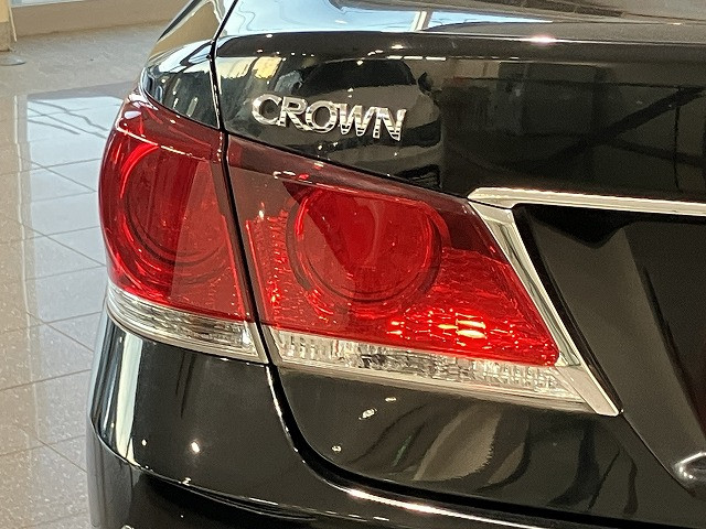 トヨタ クラウンアスリートハイブリッド ハイブリッド 2.5 Sの中古車