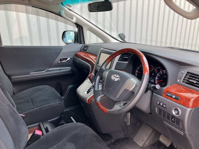 トヨタ ヴェルファイア 2.4 Z プラチナセレクションⅡの中古車