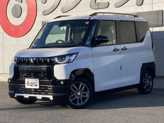 三菱 デリカミニ 660 T プレミアム リミテッド エディションの中古車