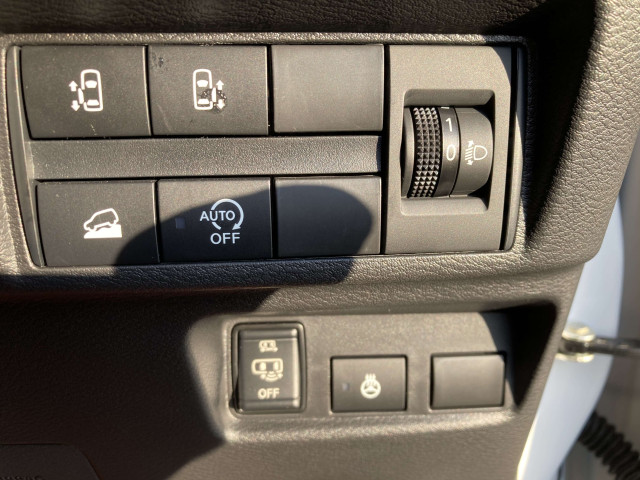 三菱 デリカミニ 660 T プレミアム リミテッド エディションの中古車