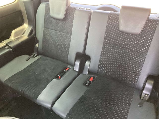 トヨタ ヴォクシー 1.8 ハイブリッド ZS 煌Ⅲの中古車