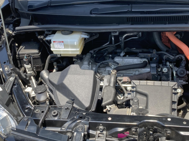 トヨタ ヴォクシー 1.8 ハイブリッド ZS 煌Ⅲの中古車