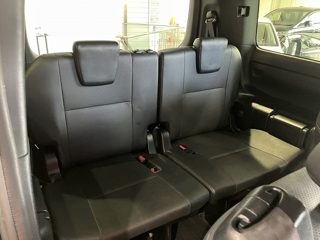 トヨタ エスクァイア 1.8 ハイブリッド Giの中古車
