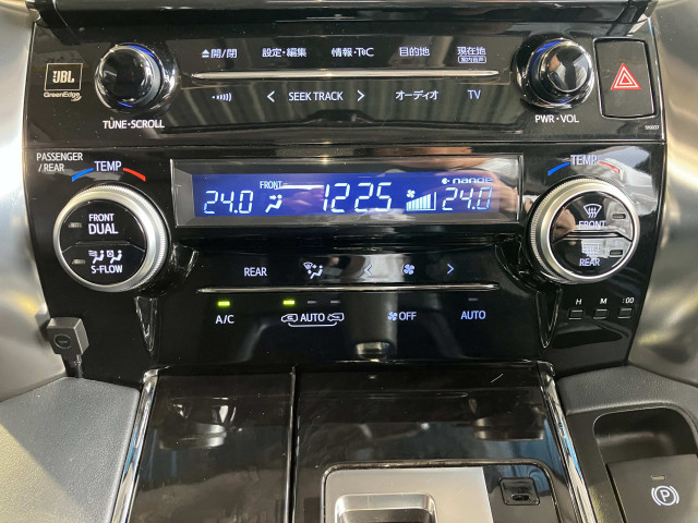 トヨタ ヴェルファイア ハイブリッド ZR“G エディション”の中古車