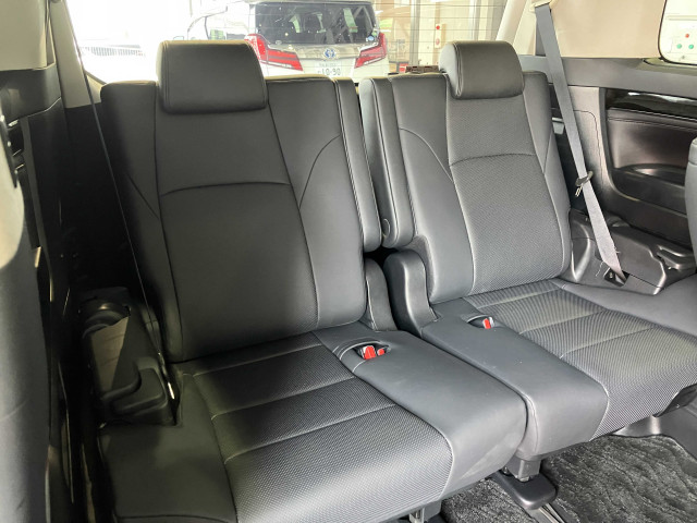 トヨタ ヴェルファイア ハイブリッド ZR“G エディション”の中古車