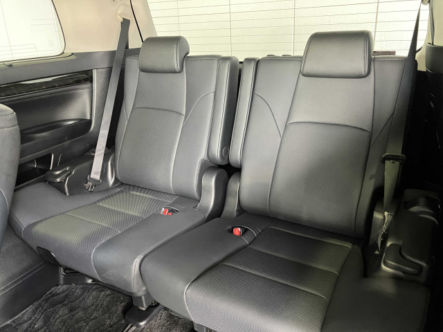 トヨタ ヴェルファイア ハイブリッド ZR“G エディション”の中古車