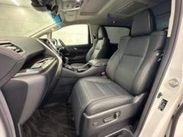 トヨタ アルファード S“C パッケージ”の中古車