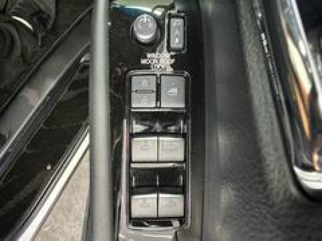 トヨタ アルファード S“C パッケージ”の中古車