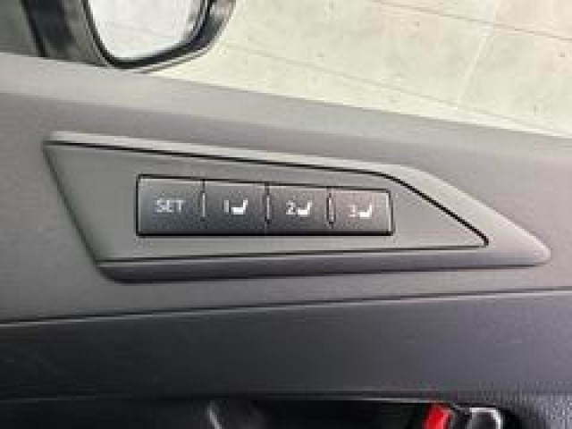トヨタ アルファード S“C パッケージ”の中古車