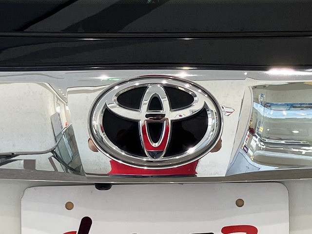 トヨタ ヴェルファイア 2.5 V 4WDの中古車