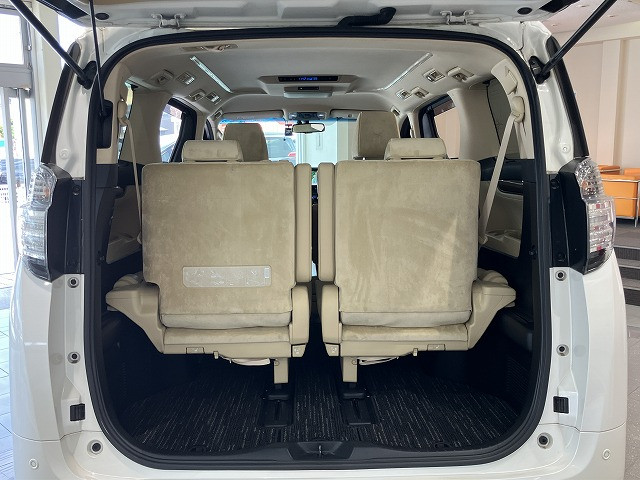 トヨタ ヴェルファイア 2.5 V 4WDの中古車