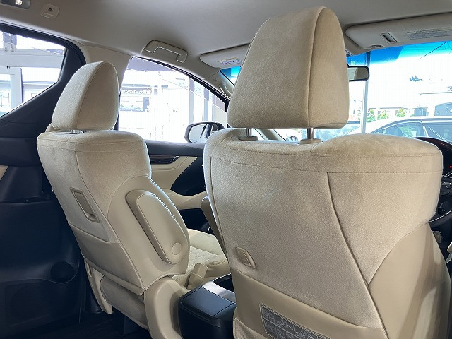 トヨタ ヴェルファイア 2.5 V 4WDの中古車