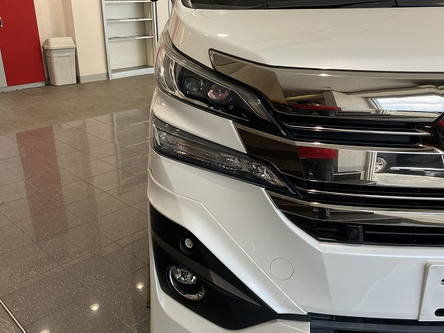 トヨタ ヴェルファイア 2.5 V 4WDの中古車
