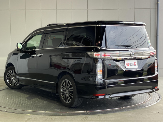 日産 エルグランド 2.5 250ハイウェイスターS アーバンクロムの中古車