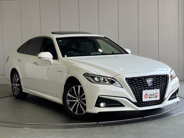 トヨタ クラウン ハイブリッド 2.5 Gの中古車