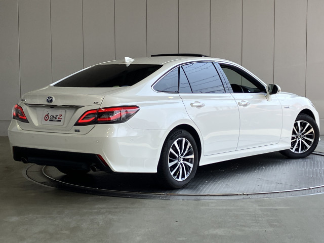 トヨタ クラウン ハイブリッド 2.5 Gの中古車