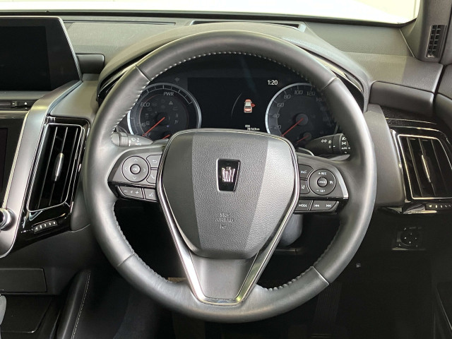 トヨタ クラウン ハイブリッド 2.5 Gの中古車