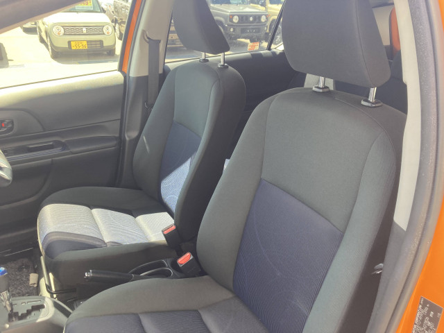 トヨタ アクア 1.5 Sの中古車