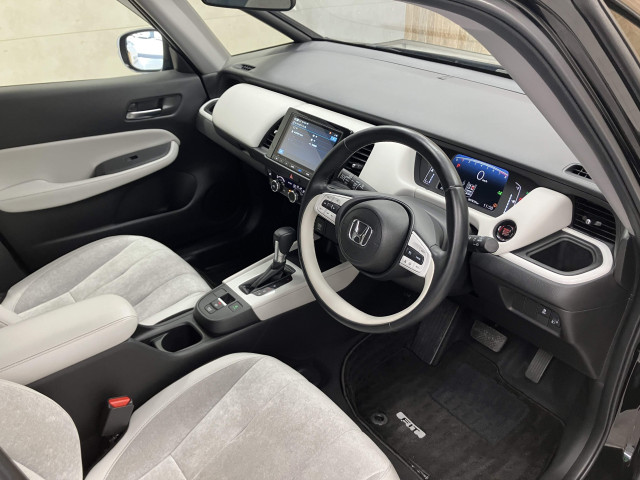 ホンダ フィット 1.5 ホームの中古車