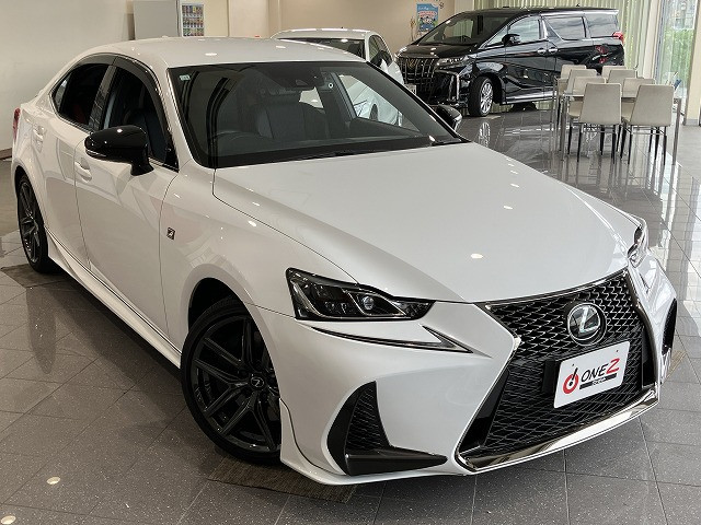 レクサス IS 300 ブラック シークエンスの中古車