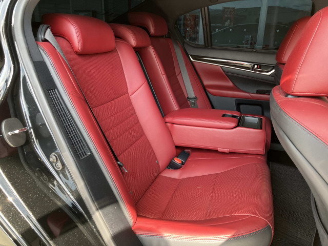 レクサス GS 300h Fスポーツの中古車