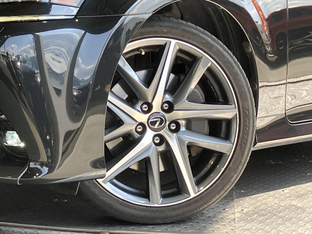 レクサス GS 300h Fスポーツの中古車