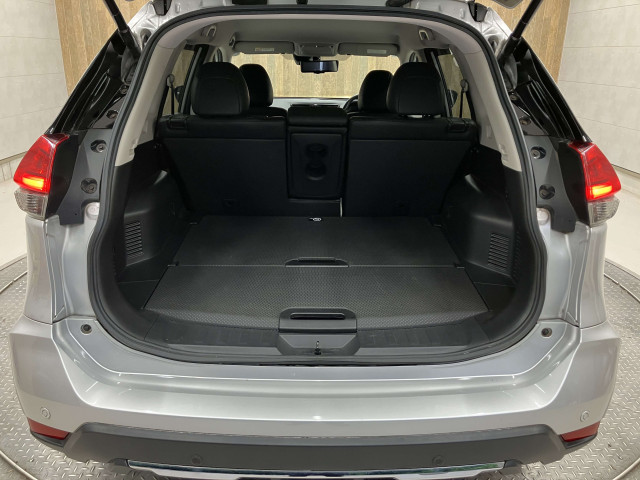日産 エクストレイル 2.0 20Xi 2列車 4WDの中古車