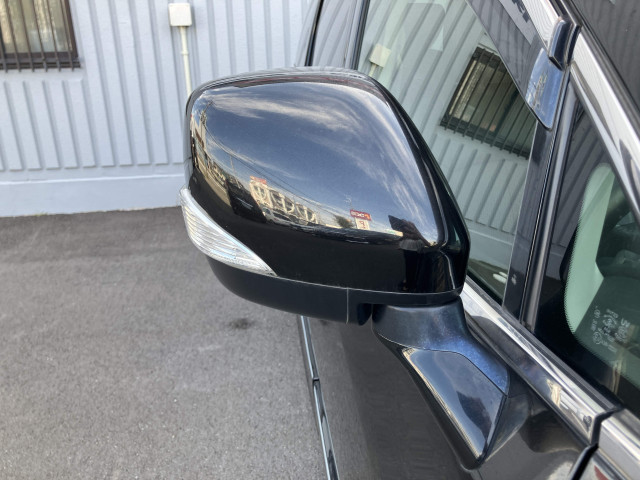 日産 エルグランド 2.5 250ハイウェイスターS アーバンクロムの中古車