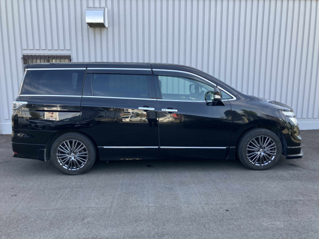 日産 エルグランド 2.5 250ハイウェイスターS アーバンクロムの中古車