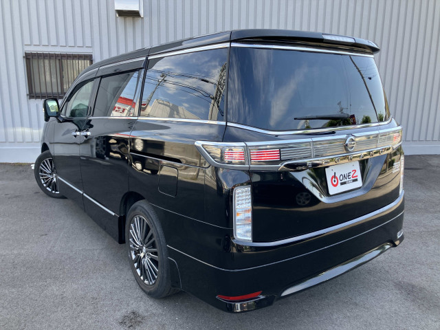 日産 エルグランド 2.5 250ハイウェイスターS アーバンクロムの中古車