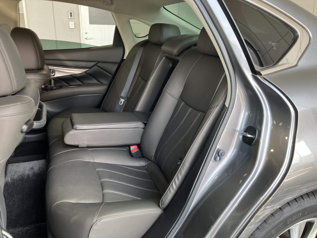 日産 フーガ 3.5の中古車