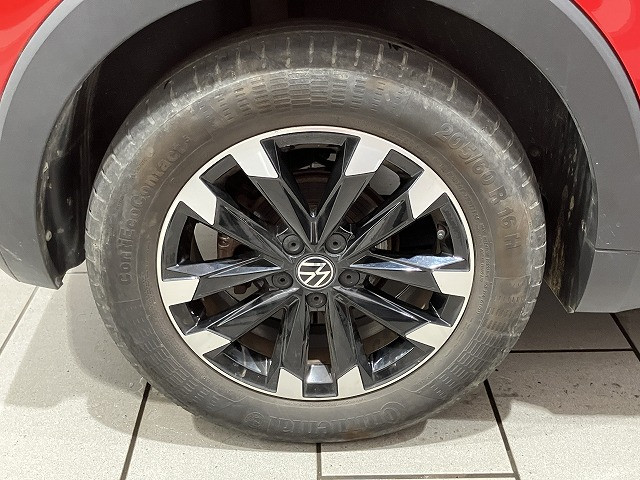 フォルクスワーゲン T-Cross TSI アクティブの中古車