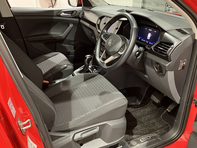フォルクスワーゲン T-Cross TSI アクティブの中古車