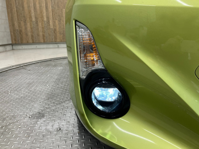 トヨタ アクア 1.5 Lの中古車