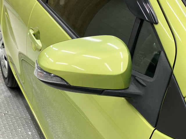 トヨタ アクア 1.5 Lの中古車