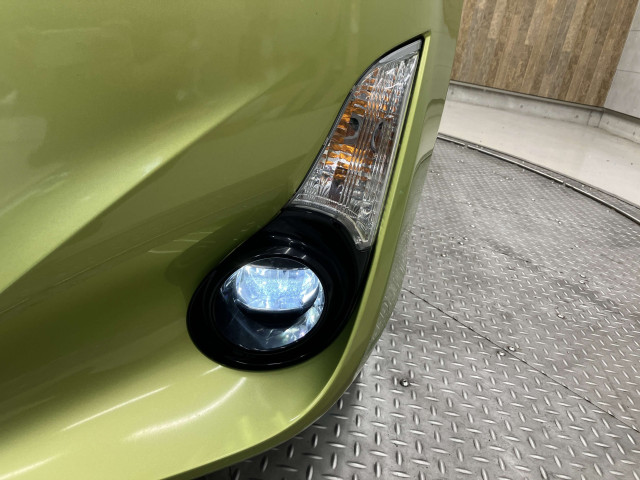 トヨタ アクア 1.5 Lの中古車