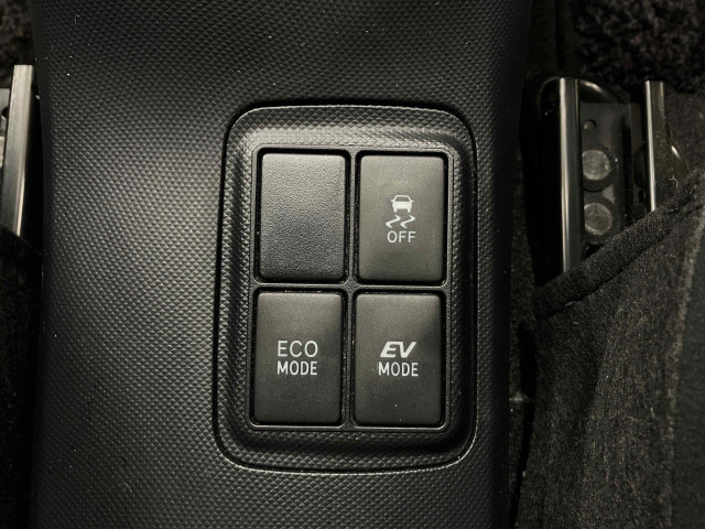 トヨタ アクア 1.5 Lの中古車
