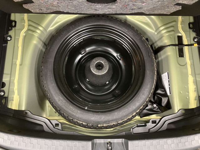 トヨタ アクア 1.5 Lの中古車