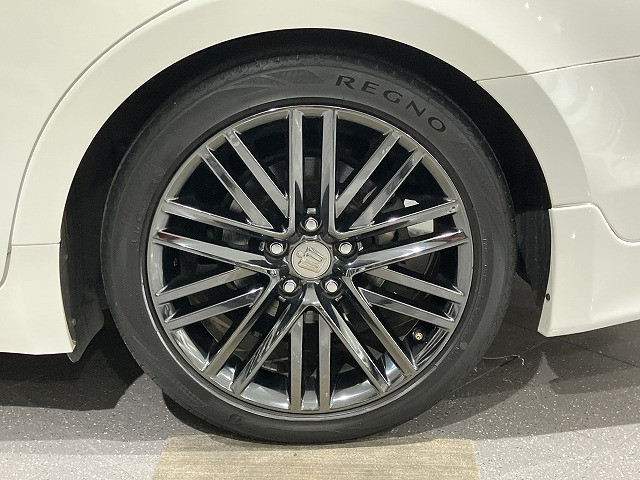 トヨタ クラウンアスリートハイブリッド ハイブリッド 2.5 S ブラックスタイルの中古車