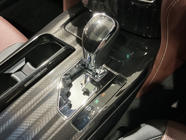 トヨタ クラウンアスリートハイブリッド ハイブリッド 2.5 S ブラックスタイルの中古車