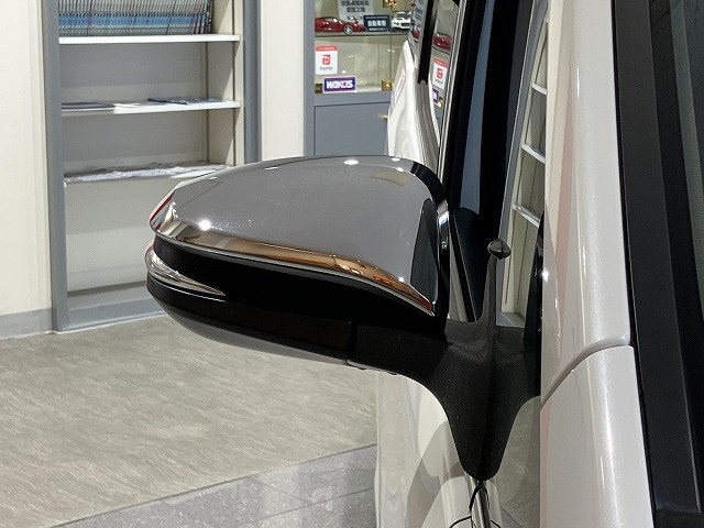トヨタ エスクァイア 1.8 ハイブリッド Giの中古車