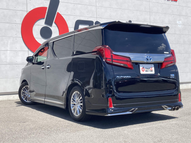 トヨタ アルファード ハイブリッド 2.5 S タイプゴールドⅢ E-Four 4WDの中古車