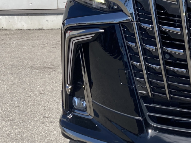 トヨタ アルファード ハイブリッド 2.5 S タイプゴールドⅢ E-Four 4WDの中古車
