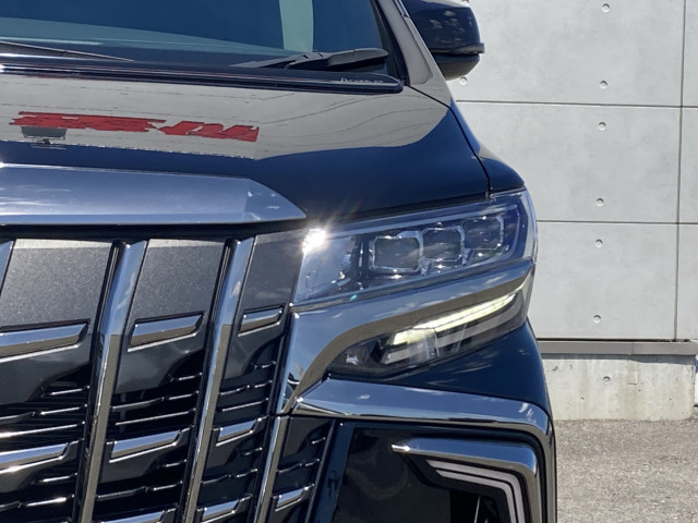 トヨタ アルファード ハイブリッド 2.5 S タイプゴールドⅢ E-Four 4WDの中古車