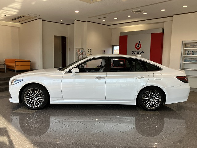 トヨタ クラウン ハイブリッド 3.5 G エグゼクティブの中古車